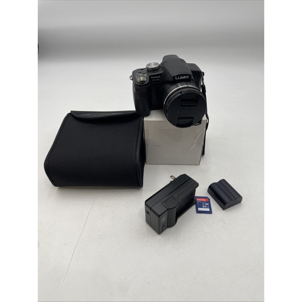 PANASONIC Lumix DMC-FZ28 Digital Camera 10MP / 18X Zoom+Battery+Charger+SD Card